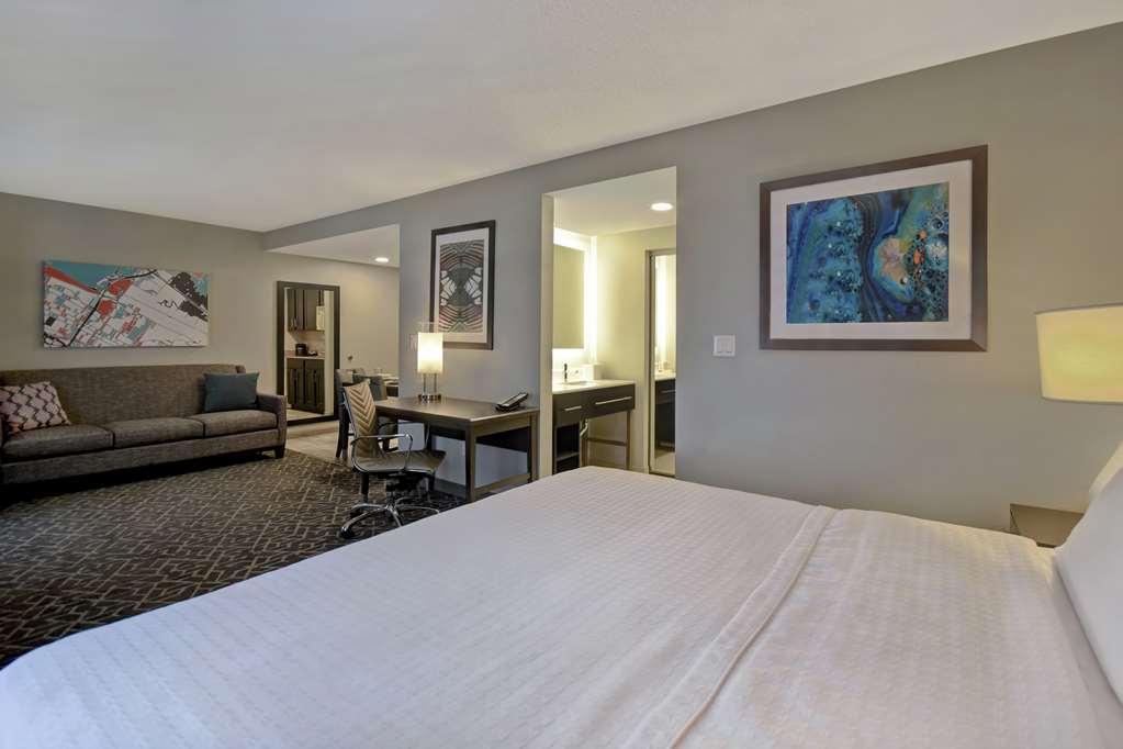 Homewood Suites By Hilton Edgewater-Nyc Area Room photo